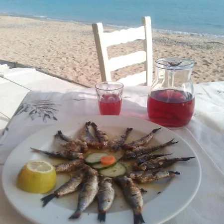Despite Corona Summer Vacation On Southern Greek Beaches Villa Kamária